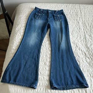 Y2K cargo-inspired flare jean bellbottoms denim jeans 28 estimate. "bush pant"